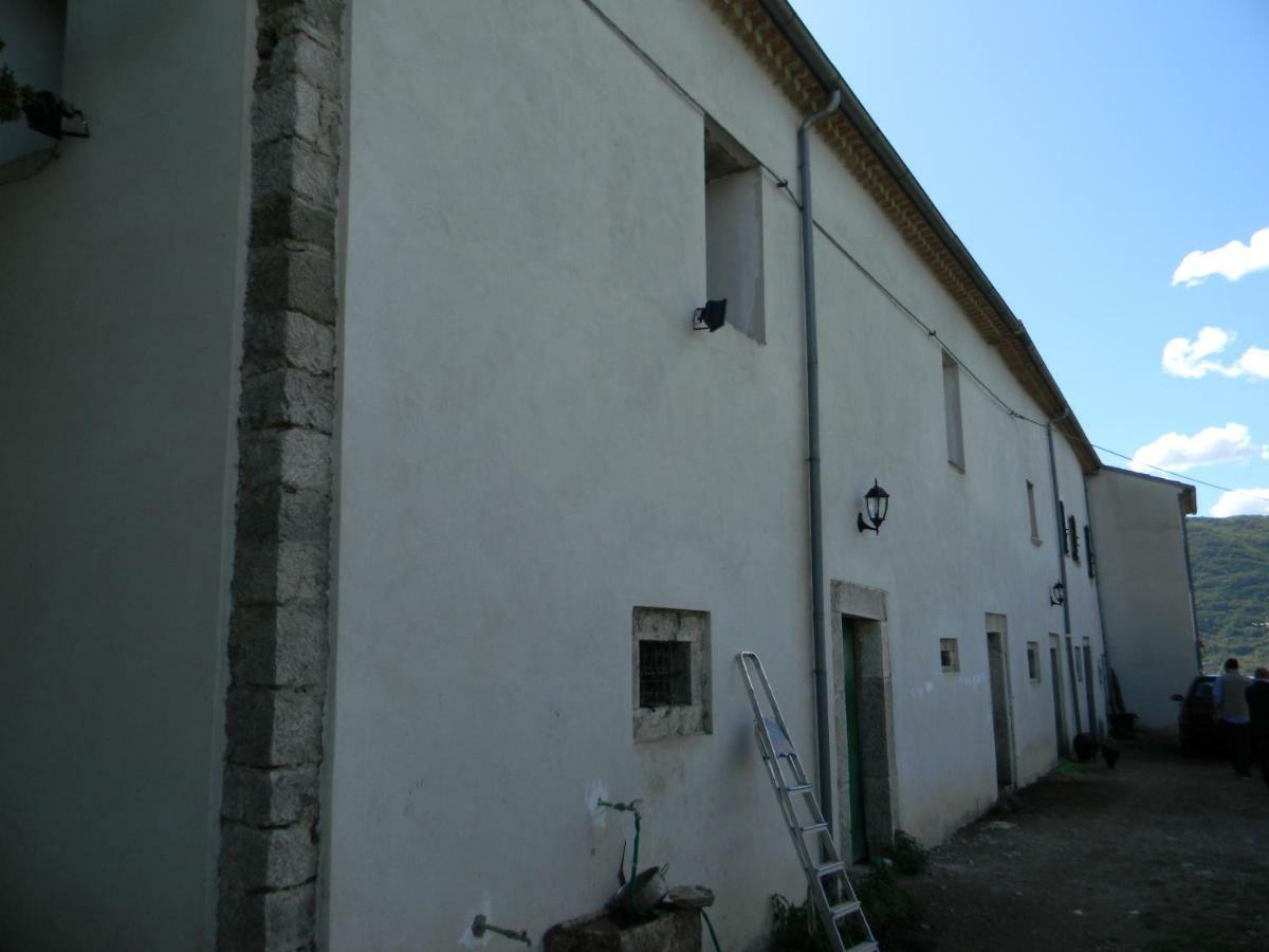 La Masseria Di Antonio E Teresina Colli a Volturno Exteriör bild